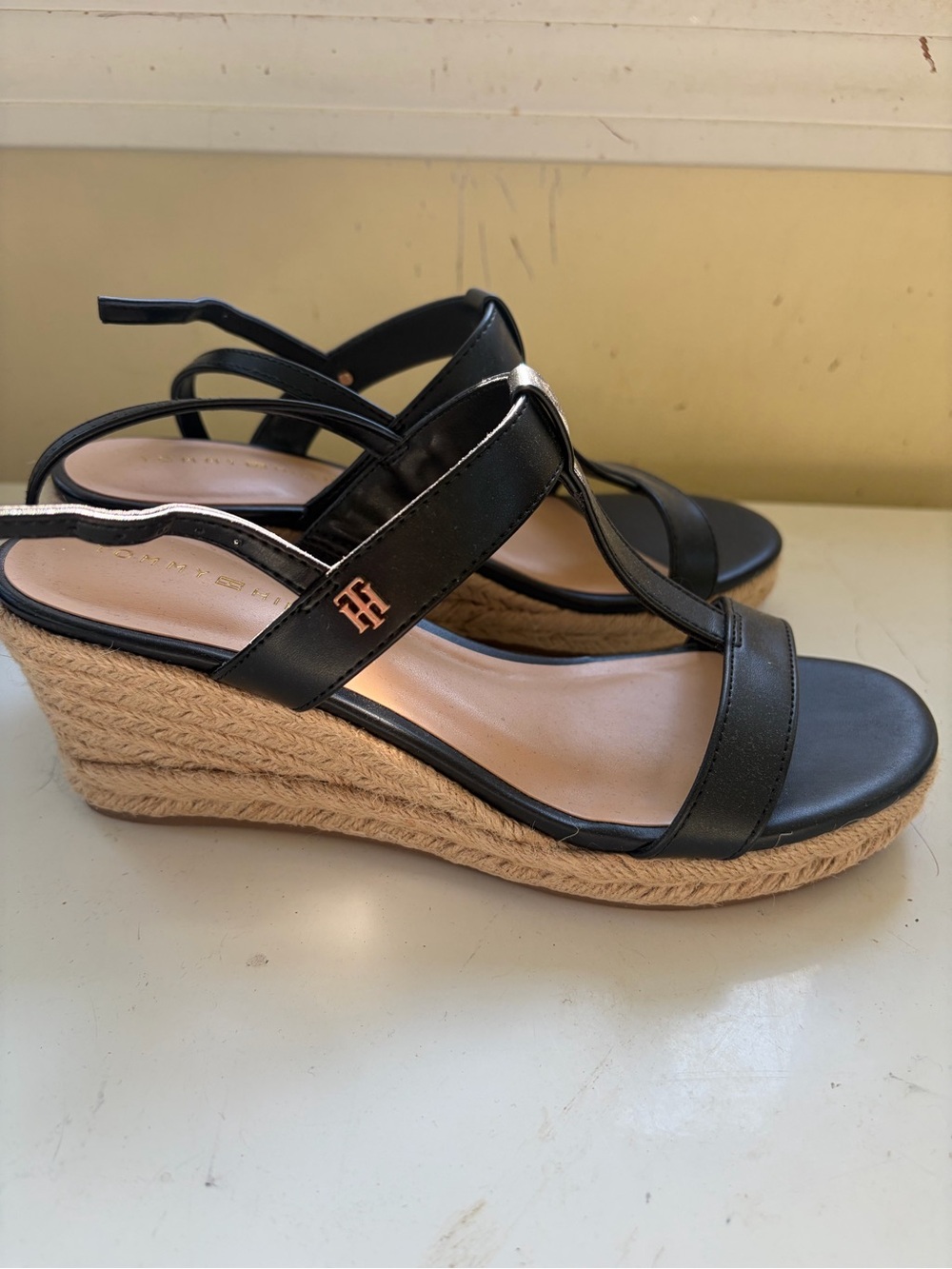 Tommy Hilfiger Black Leather Espadrille Wedge Sandals with Logo Accent